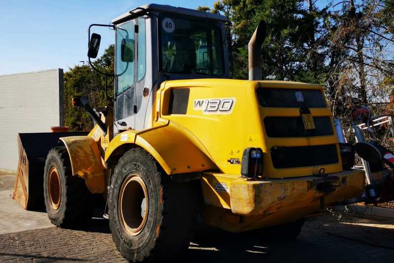 OmecoHub - Immagine NEW HOLLAND W130